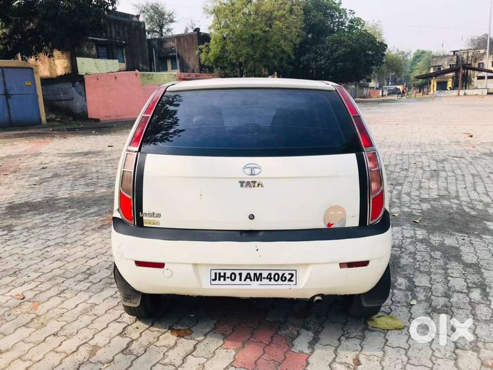 Tata Indica Vista 2011 Petrol Well Maintained