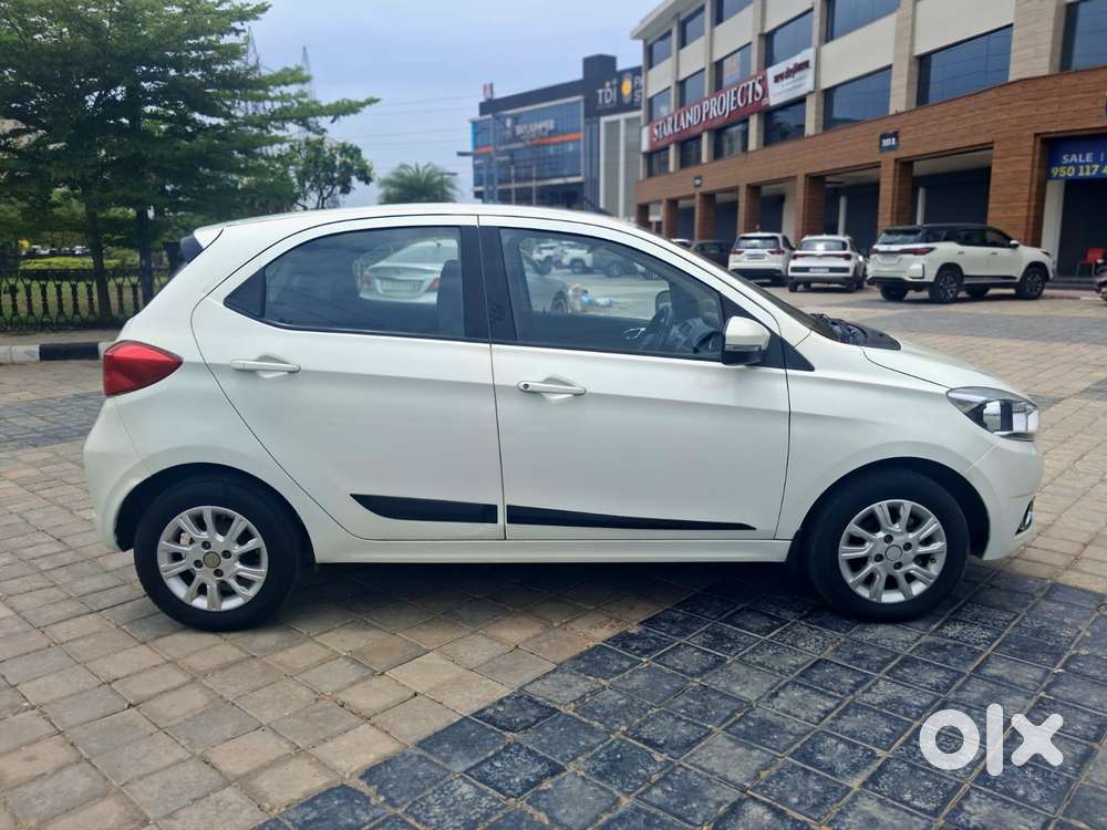 Tata Tiago 1.2 Revotron Xza Plus Amt, 2017, Petrol