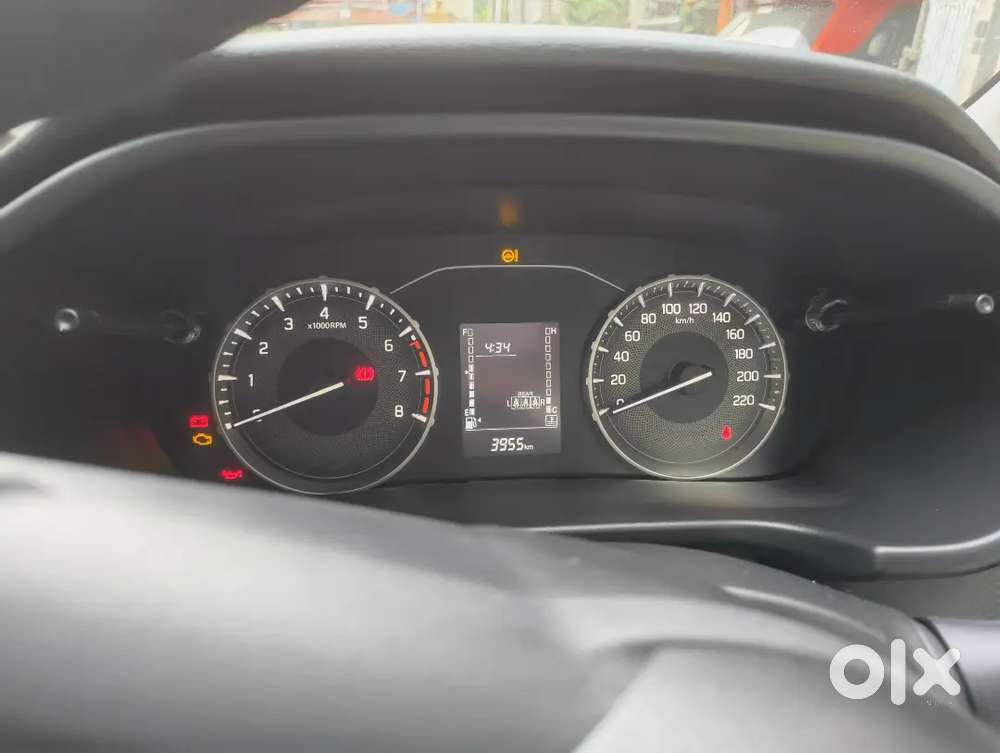 2024 Maruti Suzuki Brezza Lxi Petrol Manual  3955 Km  Single Owner