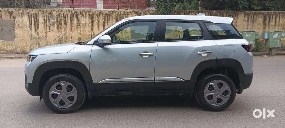 Maruti Brezza Lxi 2024