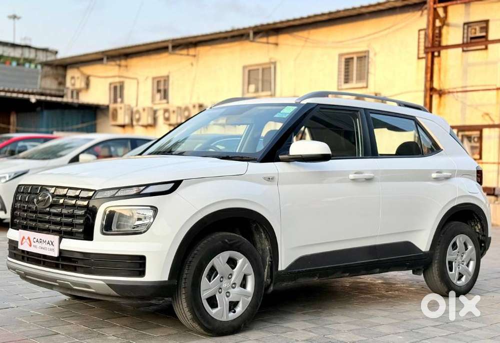 Hyundai Venue Sx Mt, 2022, Petrol