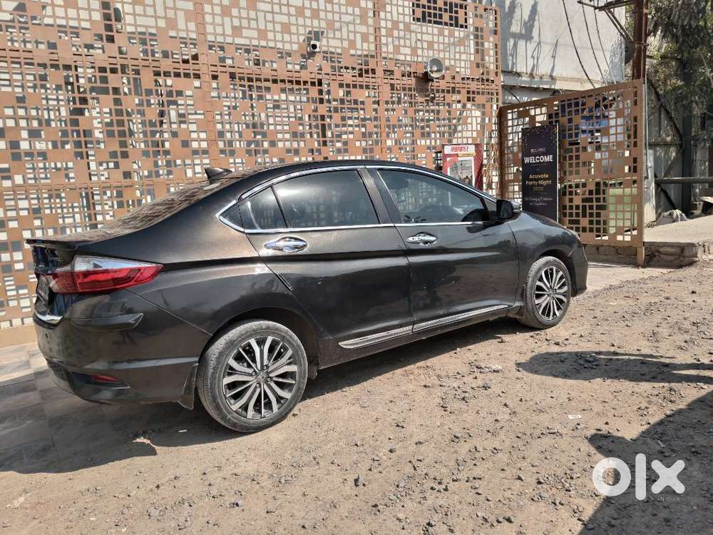 2018 Honda City 1.5 Zx Cvt (i-vtec) Bsiv ,,well Maintained