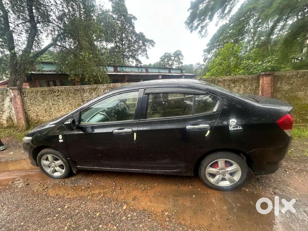 Honda City 1.5 V 2011