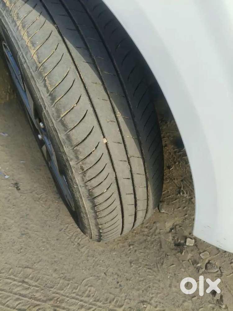 Hyundai Aura Sx 2025