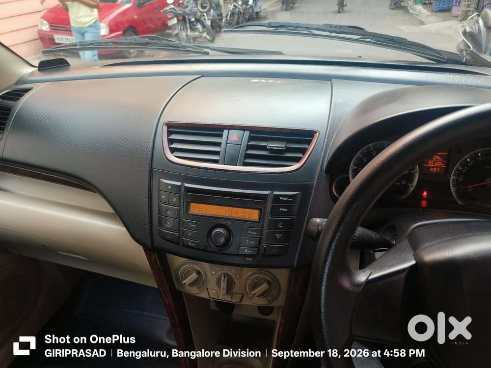 Maruti Suzuki Swift Dzire 1.3 Vxi, 2014, Petrol