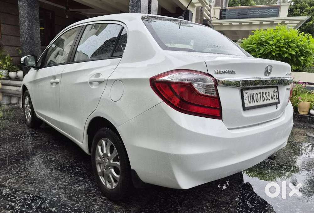 Honda Amaze 2nd Gen Vx, 2016, Petrol
