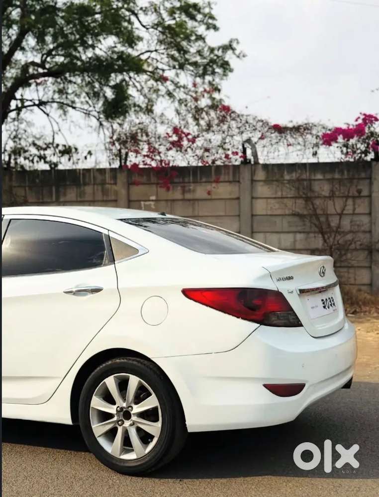 Hyundai New Verna 2012 Diesel 94000 Km Driven
