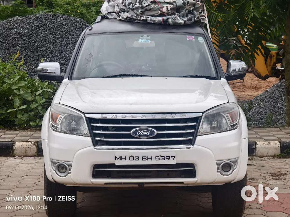 Ford Endeavour 2013 Diesel 103800 Km