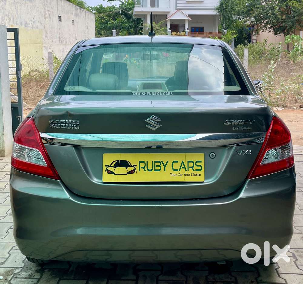 Maruti Suzuki Swift Dzire 1.2 Vxi Bsiv, 2015, Petrol