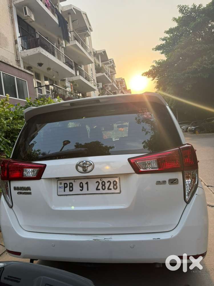 Toyota Innova Crysta Diesel 2018
