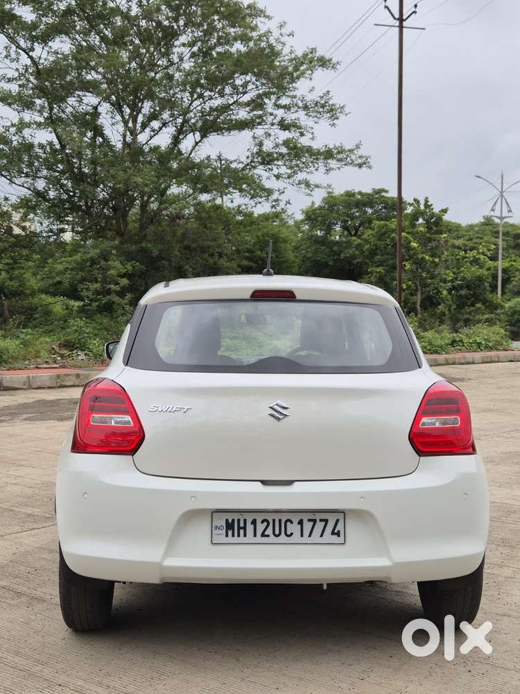 Maruti Suzuki Swift Vxi Optional, 2022, Petrol