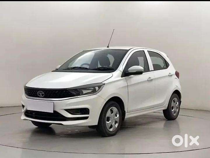 Tata Tiago, 2021, Petrol