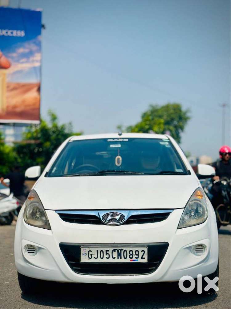 Hyundai I20 1.2 Asta, 2010, Cng & Hybrids