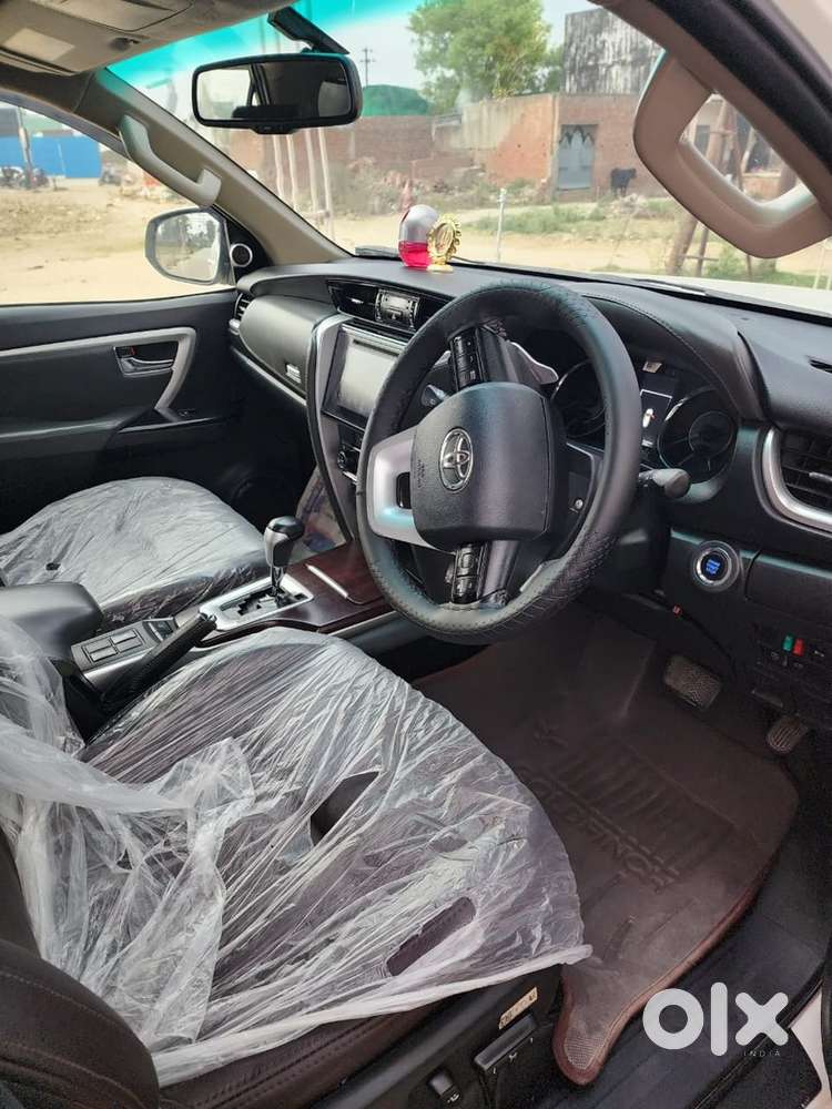 Toyota Fortuner 2020 Diesel Well Maintained