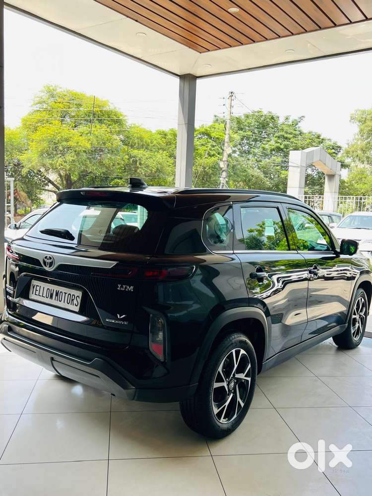 Toyota Urban Cruiser Hyryder 1.5 V Neo Drive, 2025, Petrol