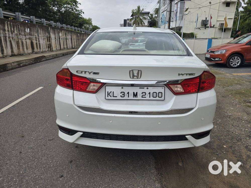 Honda City I-vtec V, 2018, Petrol