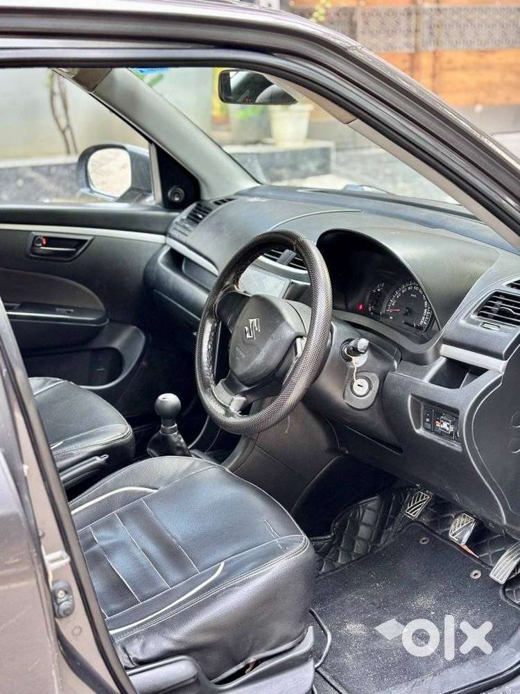 Maruti Suzuki Swift Vxi + Manual, 2017, Cng & Hybrids