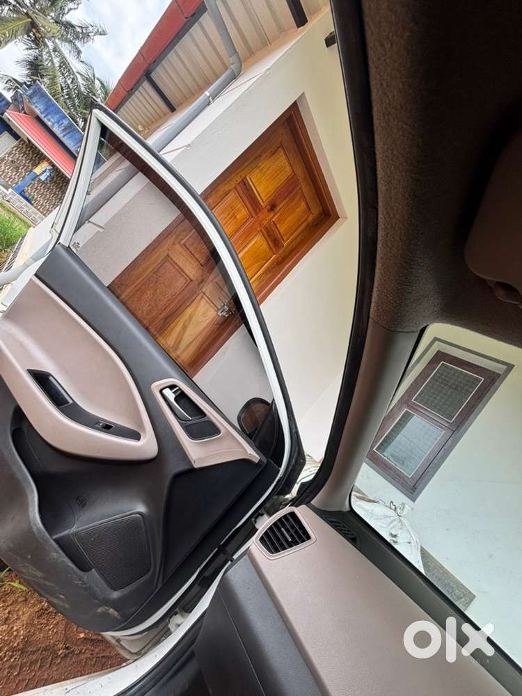 2015 Hyundai Elite I20 Petrol
