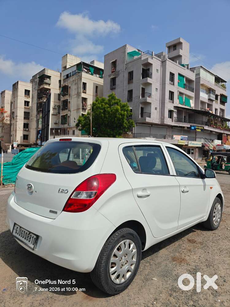 Hyundai I20 Magna 1.2 Mt, 2010, Petrol