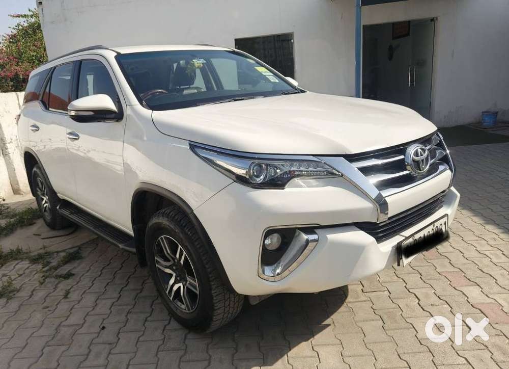Toyota Fortuner 4x2 At 2.8 Diesel, 2017, Diesel