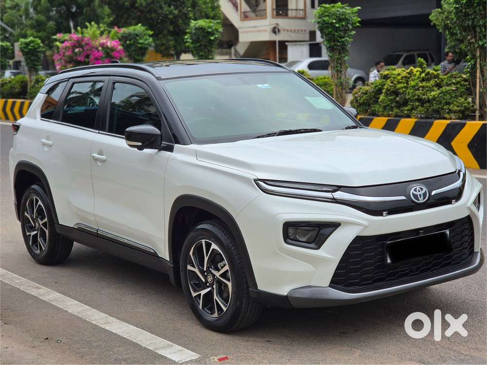 Toyota Urban Cruiser Hyryder 1.5 V Neo Drive At, 2022, Petrol