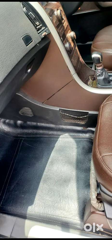 Mahindra Xuv500 2014 Diesel 70000 Km Driven