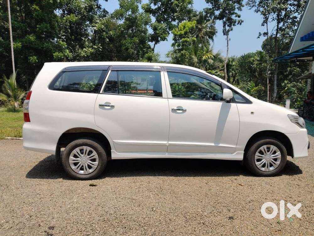 Toyota Innova 2.5 G (diesel) 7 Seater, 2015, Diesel