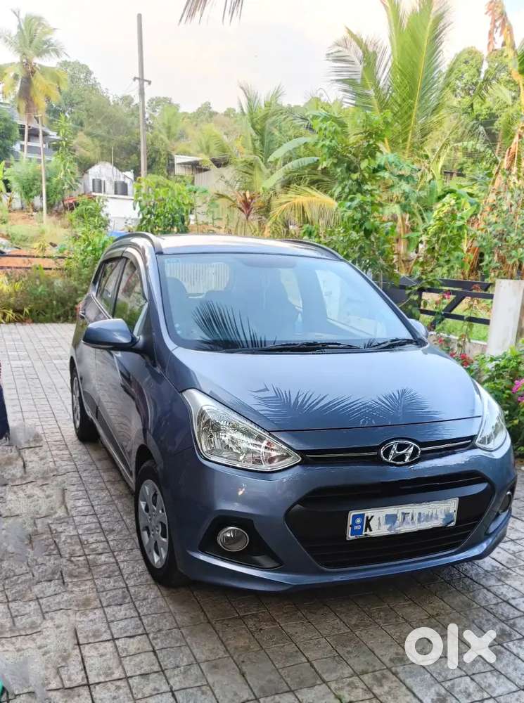 Hyundai Grand I10 2016 Petrol 60000 Km Driven