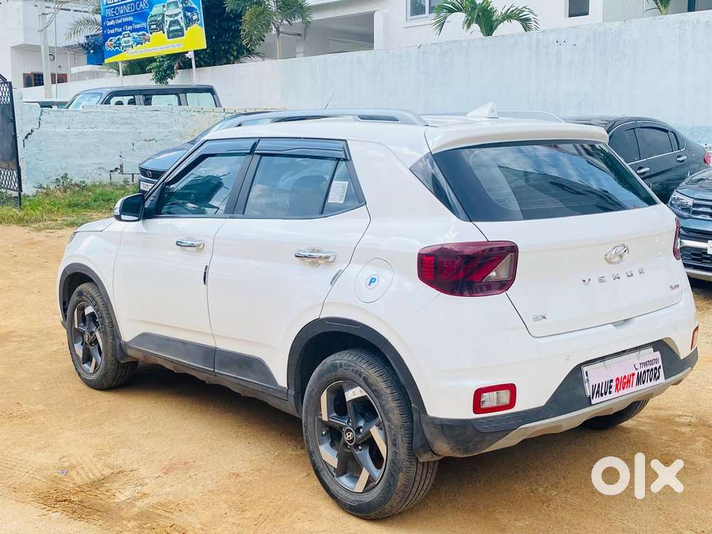 Hyundai Venue Sx Plus Turbo Dct, 2021, Petrol