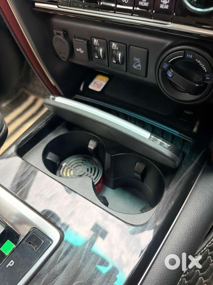 Toyota Fortuner Legender 4x4 At 2.8, 2025, Diesel