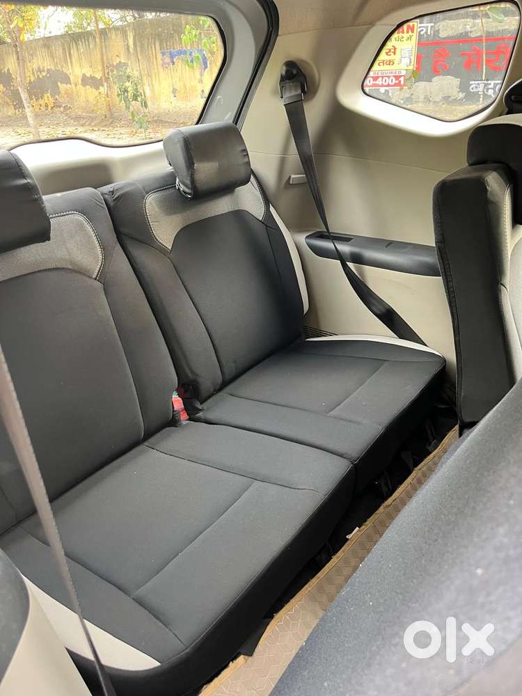 Renault Triber 1.0 Rxe, 2024, Petrol