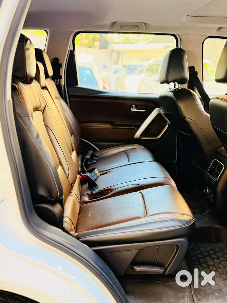 Mahindra Scorpio N Z8 Petrol Mt 7 Str, 2024, Diesel