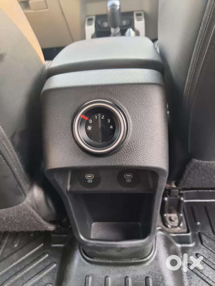 Kia Carens 1.5 Prestige 7 Str, 2023, Petrol