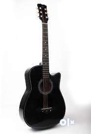 Guitar in deals black colour