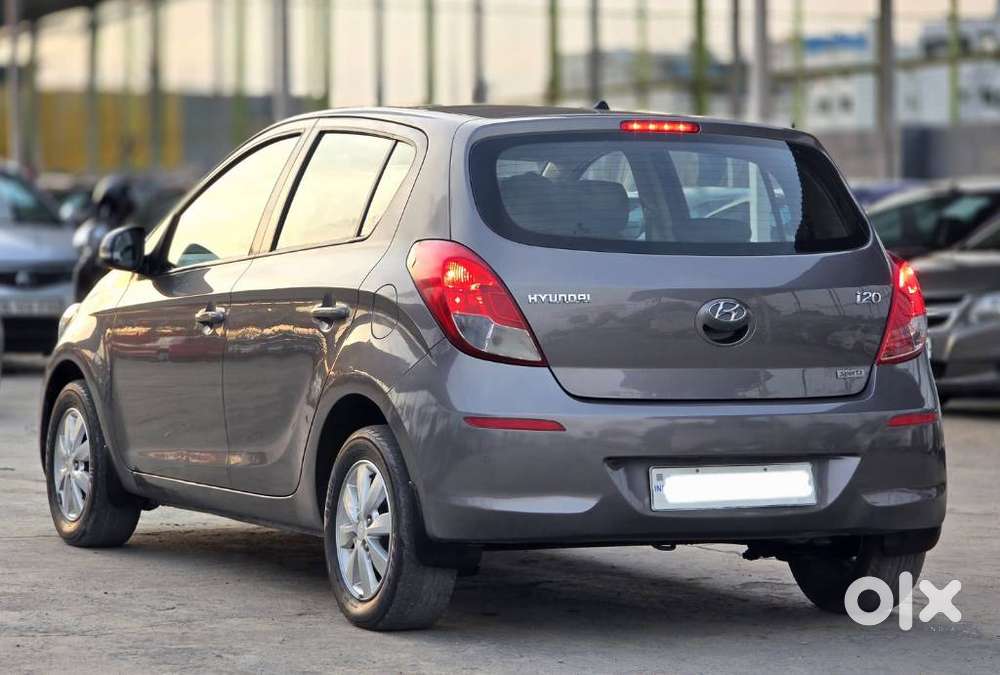Hyundai I20 Sportz 1.2 Bs-iv, 2013, Petrol