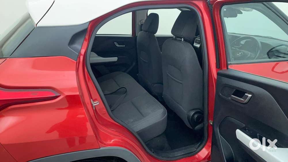 Tata Punch 1.2 Revotron Creative Dual Tone, 2021, Petrol