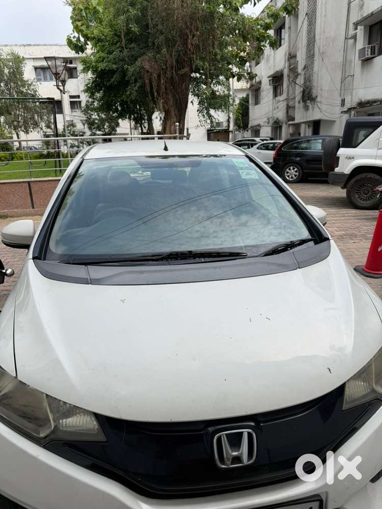 Female Doctor Driven Car Honda Jazz 2016 Petrol Well Maintained