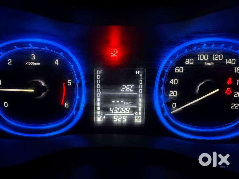 Maruti Suzuki Vitara Brezza Zdi Diesel(sports) Blue - 2017/18 Model