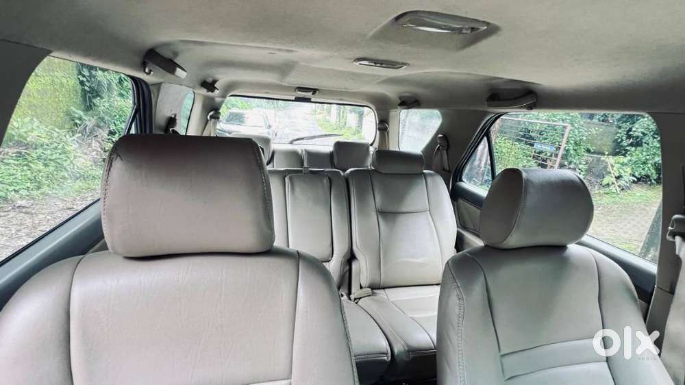 Toyota Fortuner 2013 (registered 2014) – Automatic Diesel