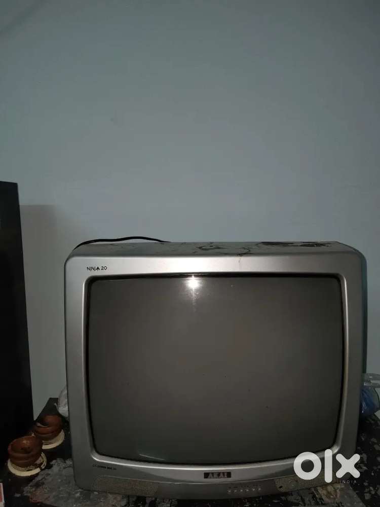 Akai TV 21 inches