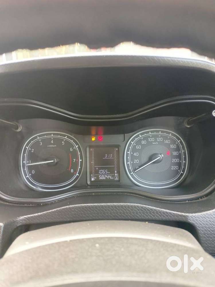 Maruti Suzuki Brezza 1.5 Vxi Smart Hybrid, 2022, Petrol