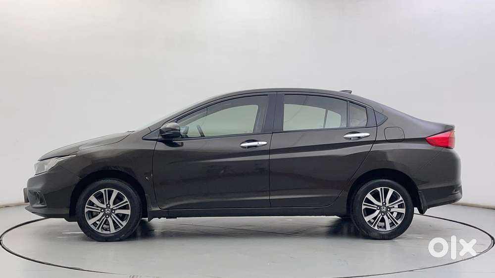 Honda City 1.5 V 4th Gen I-vtec Mt, 2022, Petrol