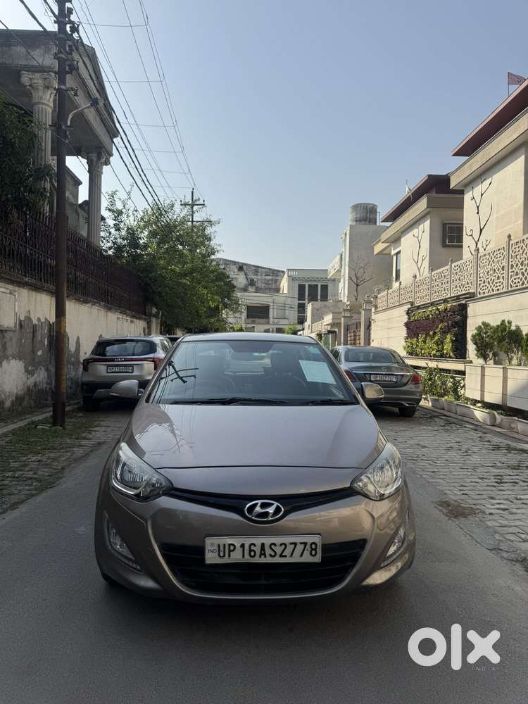 Hyundai I20 Sportz 1.2 Bs-iv, 2014, Petrol
