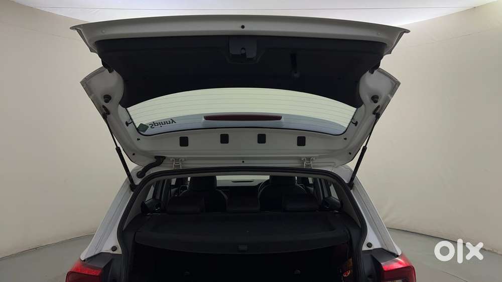 Skoda Kushaq 1.5 Tsi Style, 2022, Petrol