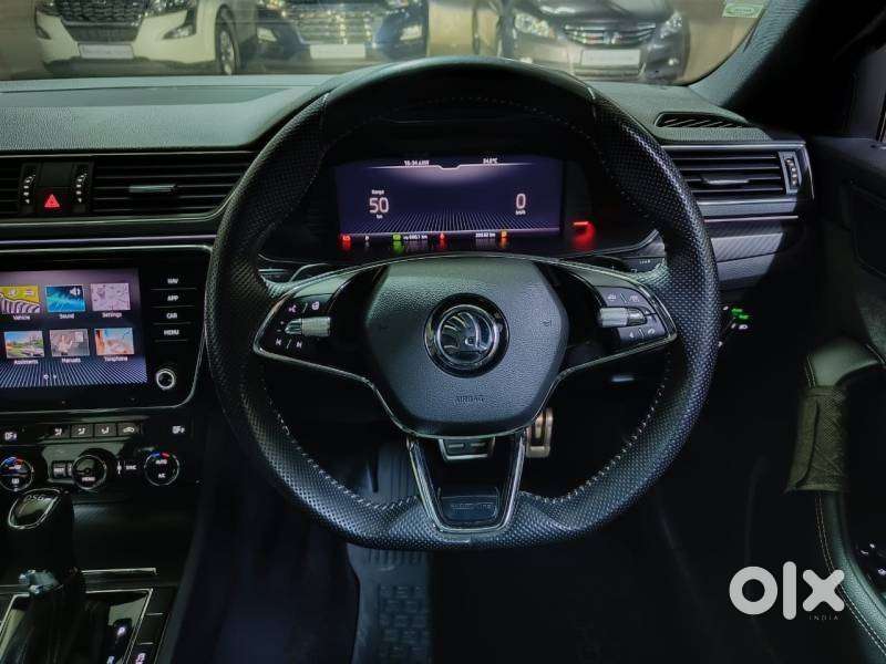 Skoda Superb 2.0 Sportline Tsi At, 2021, Petrol