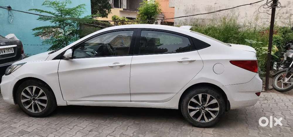 Hyundai Verna Fluidic 2014 Sx Automatic