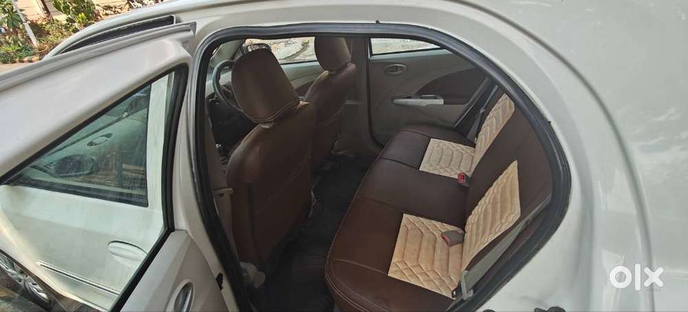 Toyota Etios Liva - 2013