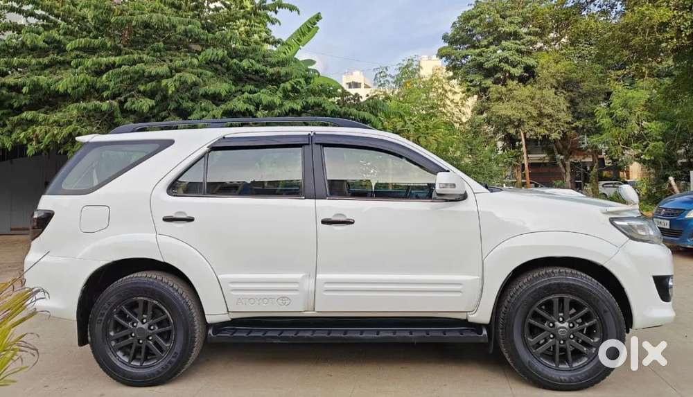 Toyota Fortuner 2.5 4x2 Mt Trd Sportivo, 2015, Diesel