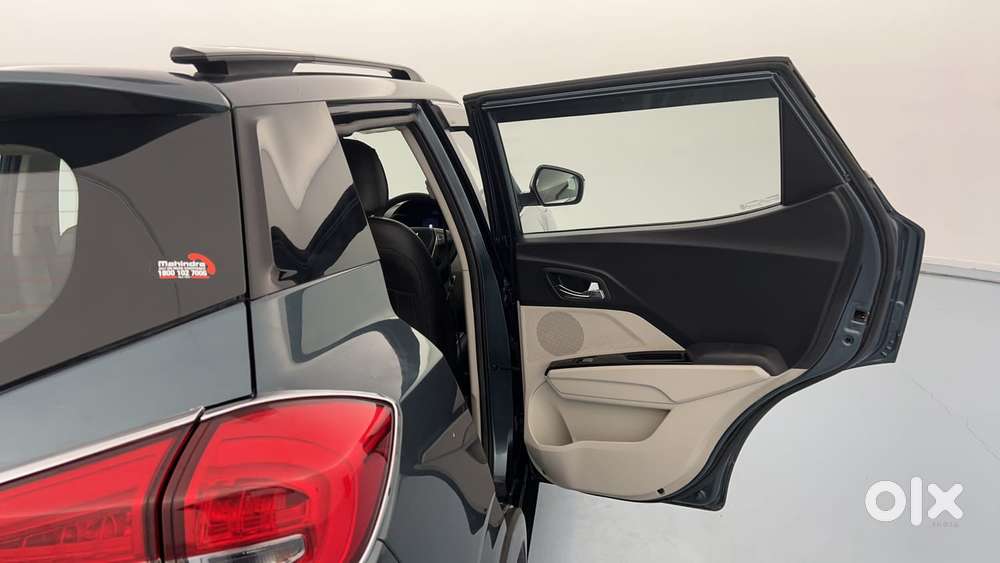 Mahindra Xuv300 W8 Diesel, 2023, Diesel