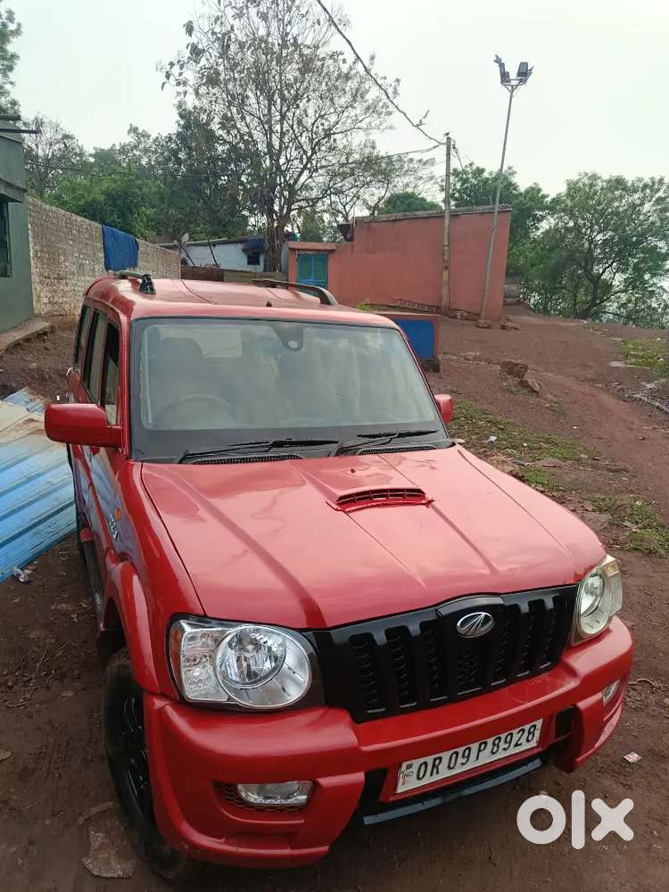 Mahindra Scorpio 2012 Diesel Well Maintained